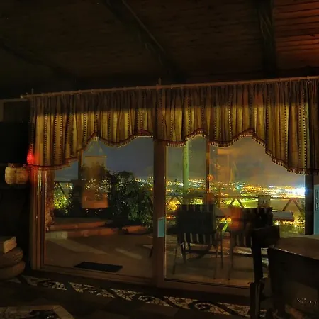Nadia's Traditional Greek House Ανάβυσσος