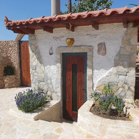 Nadia's Traditional Greek House Ανάβυσσος